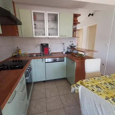 Luca Apartman Zaboric